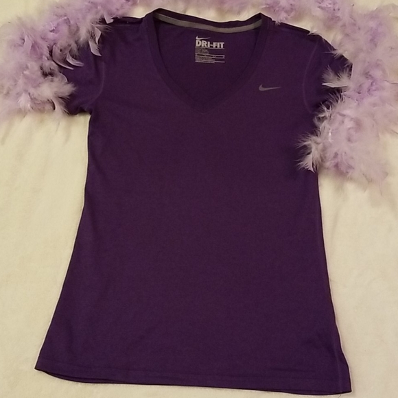 Women's Purple Nike Vneck Shirt Dri-fit Size XS - Picture 2 of 4